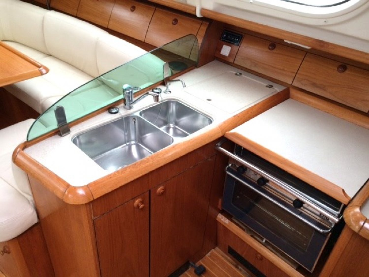 slider 12 Jeanneau Sun Odyssey 40 DS